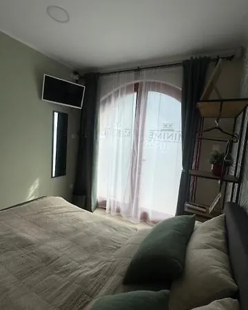 Minime アパート シュメグ